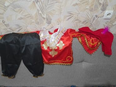 спортивный костюм м: Продаю костюм мушкетера в отл.состоянии 5-6лет — 1