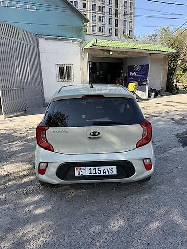 Продажа авто: Kia Morning: 2018 г., Автомат, Бензин, Хэтчбэк — 4