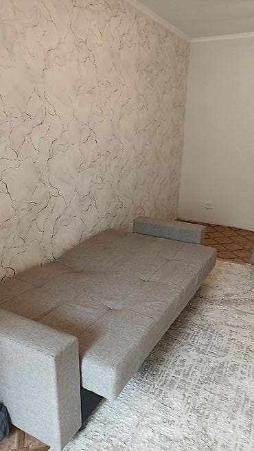 кровати диваны: Прямой диван, Б/у — 4