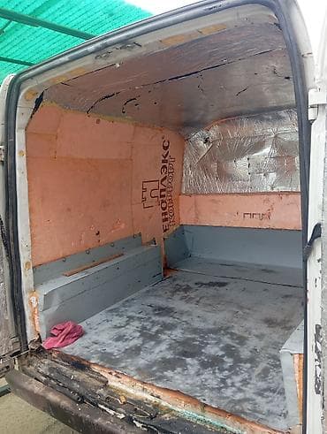 Ford: Ford Courier: 1996 г., 1.8 л, Механика, Бензин, Фургон — 4