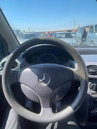 e60 m5: Mercedes-Benz A-Class: 1999 г., 1.4 л, Ручные, Бензин, Хэтчбэк — 5