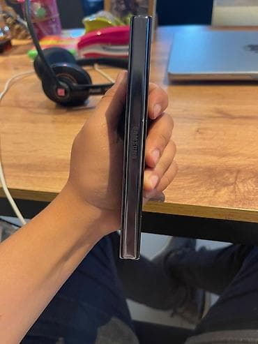 k zoom: Samsung Galaxy Z Fold 5, Б/у, 512 ГБ — 3