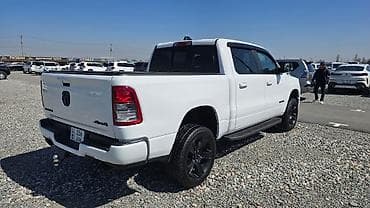 Продажа авто: Dodge Ram 1500: 2021 г., 5.7 л, Автомат, Бензин, Пикап — 5