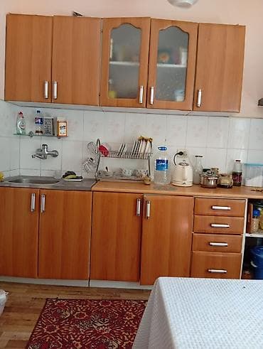 токмок уголок: Кухня
можем договорится подешевле — 2
