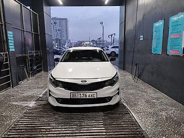 Kia Optima: 2018 г., 2 л, Автомат, Бензин, Седан
