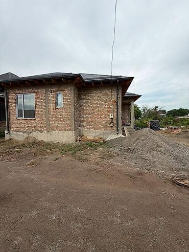 Дома: 🏡 Продаётся дом в Новопавловке 📍 Отличная локация — рядом с рынком — 7