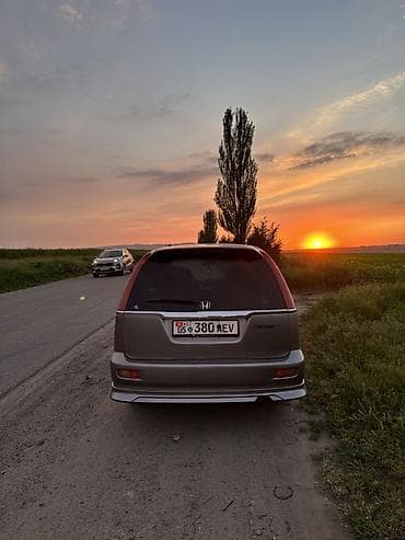 byd leopard 3: Honda Stream: 2003 г., 2 л, Автомат, Бензин, Универсал — 5