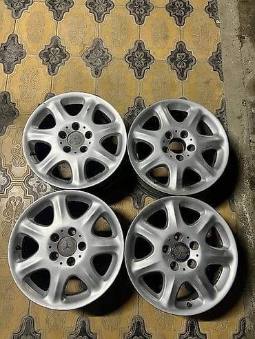 спринтер r16: Литые Диски R 16 Mercedes-Benz, Комплект, отверстий - 5, Б/у — 3