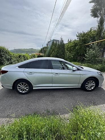 Продажа авто: Hyundai Sonata: 2018 г., 2 л, Автомат, Газ, Седан — 3
