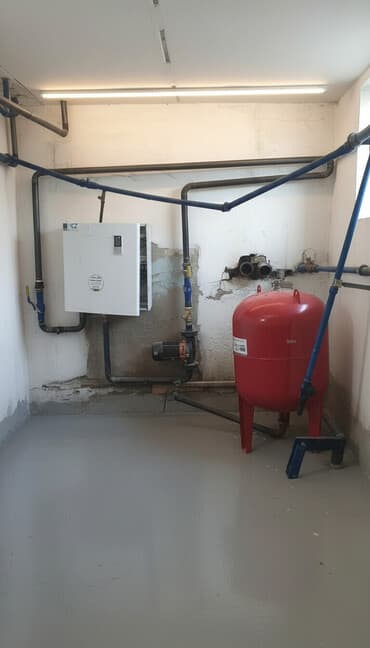 установка газовых котлов в частном доме: Монтаж и модернизация систем отопления и водоснабжения под ключ - — 1