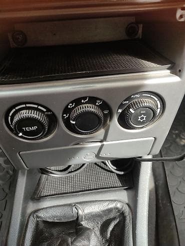 altezza 2003: ВАЗ (ЛАДА) Priora: 2009 г., 1.6 л, Ручные, Бензин, Седан — 10