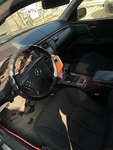 audi a4: Mercedes-Benz E-Class: 2000 г. — 5