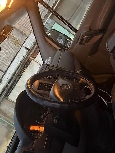 Унаа: Жеңил жүк ташуучу унаа, Mercedes-Benz, Стандарт, Колдонулган — 5