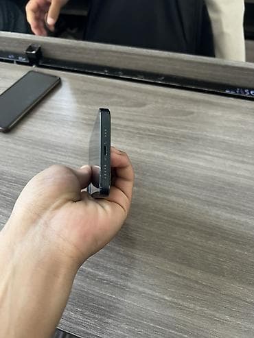 ipone 14: IPhone 13, 128 ГБ, Черный, 79 % — 4