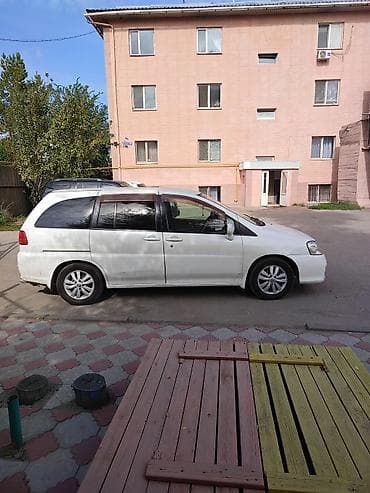 Продажа авто: Nissan Liberty: 2002 г., 2 л, Вариатор, Бензин, Минивэн — 3