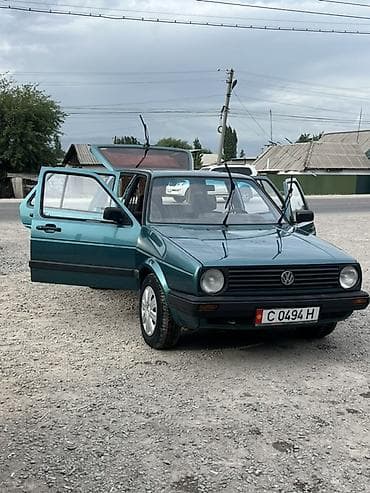 31 10 r15: Volkswagen Golf: 1990 г., Хэтчбэк — 1