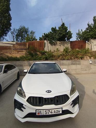 Kia Rio: 2017 г., 1.6 л, Автомат, Бензин, Седан