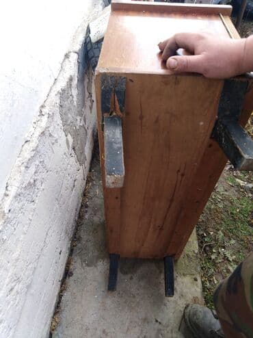 стеклянные тумбы под телевизор в бишкеке: Советская тумбочка в хорошем состоянии. Подойдет для хранения чего — 8