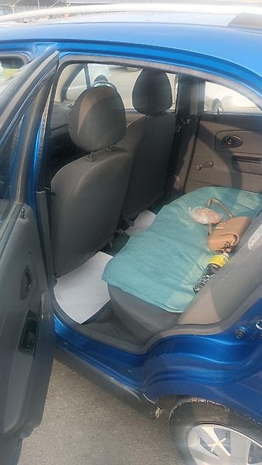 spark shevrolet: Chevrolet Matiz: 2009 г., 0.8 л, Ручные, Бензин, Хэтчбэк — 6