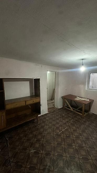 Коммерческая недвижимость: Комната/ - Площадь одной комнаты с окном и отдельным входом из — 2