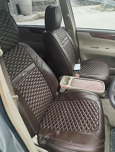 Toyota Ipsum: 2004 г., 2.4 л, Автомат, Бензин, Минивэн — 4