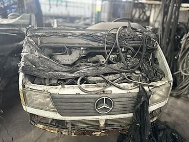 Передняя часть (clip) Mercedes-Benz Vito/V-Class первого поколения