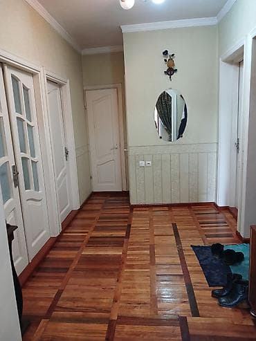 Квартиры: 3 комнаты, 70 м², 3 этаж — 1