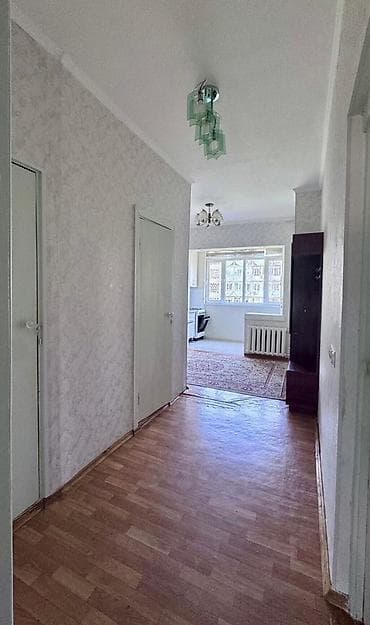7 мкрн: 1 комната, 42 м², 106 серия, 7 этаж, Косметический ремонт — 7