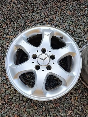 235 75 16: Литые Диски R 16 Mercedes-Benz, Комплект, отверстий - 5, Б/у — 5