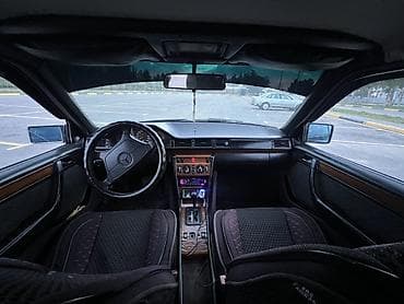 машина мерс с: Mercedes-Benz E-Class: 1993 г., 2.2 л, Автомат, Бензин, Седан — 6
