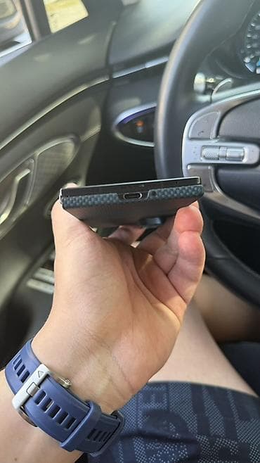 pit: Samsung Galaxy Z Fold 7 — 3