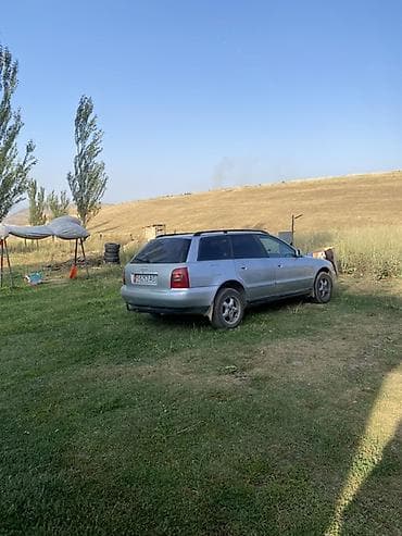 мерс универсал: Audi A4: 1997 г., 2.4 л, Механика, Бензин, Универсал — 2