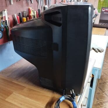 телефоны lg цены: Два телевизора рабочие 1 .2000с 2.3000с — 3