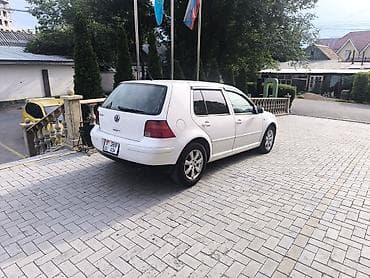 210 mers: Volkswagen Golf: 2006 г., 2 л, Механика, Бензин, Хэтчбэк — 3