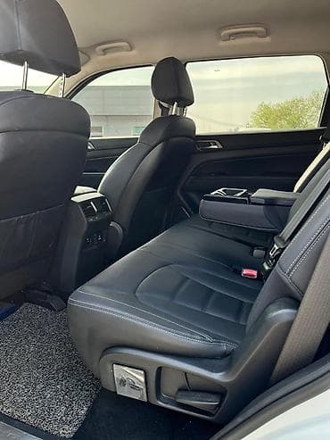 лед лампочки цена: Ssangyong Rexton: 2019 г., Внедорожник — 8