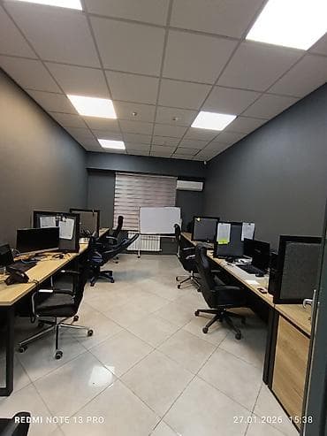 Коммерческая недвижимость: Продажа офисов 231 м², С ремонтом, Многоэтажное здание, 1 этаж — 7