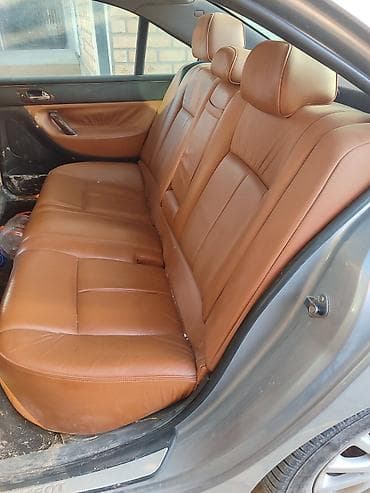 Peugeot 607: 2004 г., 2.5 л, Автомат, Седан