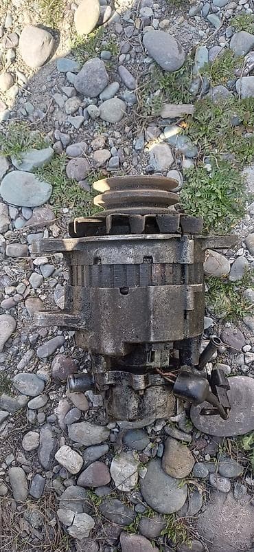 сапог двускат: Генератор Б/у — 1