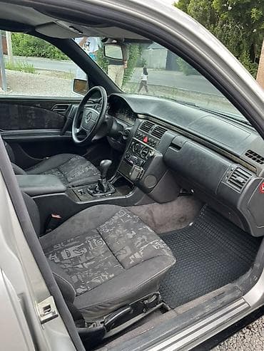 bmw e63: Mercedes-Benz E-Class: 1997 г., Седан — 6