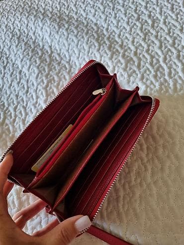 Портмоне: Портмоне, Женские — 1