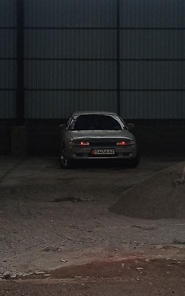 Унаа сатуу: Mazda Cronos: 1993 г., 1.8 л, Кол менен иштөөчү, Бензин, Хетчбек — 3