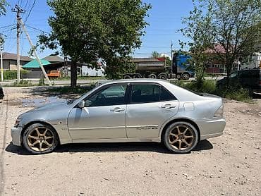2000: Toyota Altezza: 2000 г., 2 л, Автомат, Бензин, Седан — 3