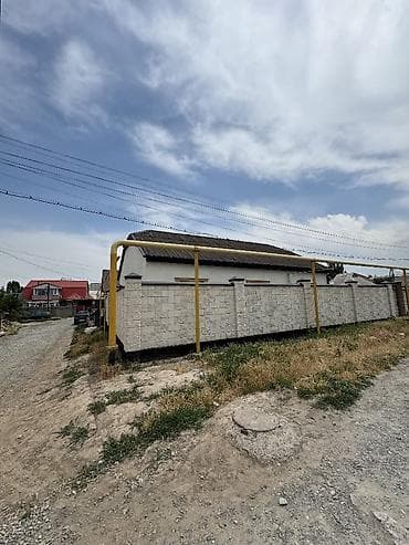 Продаётся отличный дом 1 этажный с угловым участком По хорошей цене at lalafo.kg Продаётся отличный дом 1 этажный с угловым участком По хорошей цене