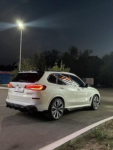 Продажа авто: BMW X5: 2022 г., 4.4 л, Бензин, Кроссовер — 8