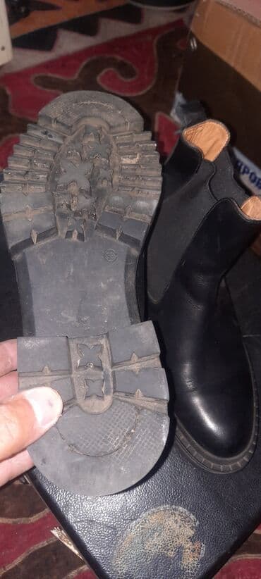 на прокат военная форма: Черные натуральные кожаные ботинки челси с эластичными вставками по — 3