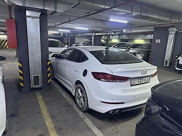 Hyundai Avante: 2016 г., Механика, Бензин — 5