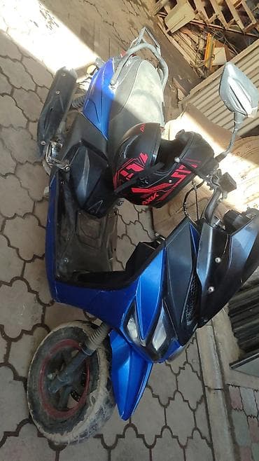 etari 700 max: Тип скутера 150 куб. см, Бензин, Б/у — 3