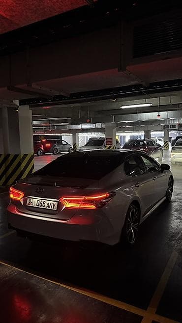 camry 5: Toyota Camry: 2020 г., 2.5 л, Автомат, Седан — 4