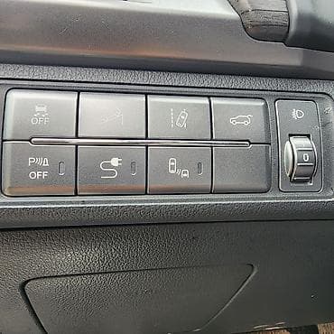 exceed rx: Ssangyong Rexton: 2018 г., 2.2 л, Типтроник, Дизель, Внедорожник — 4