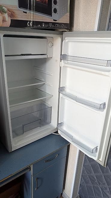 продаю морозильник б у: Продается холодильник фирмы Avest работает отлично. цена 6000 — 2